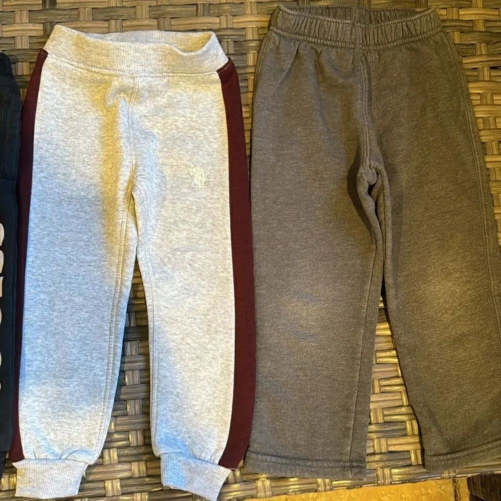 Boy pants bundle 4 - Picture 3 of 10